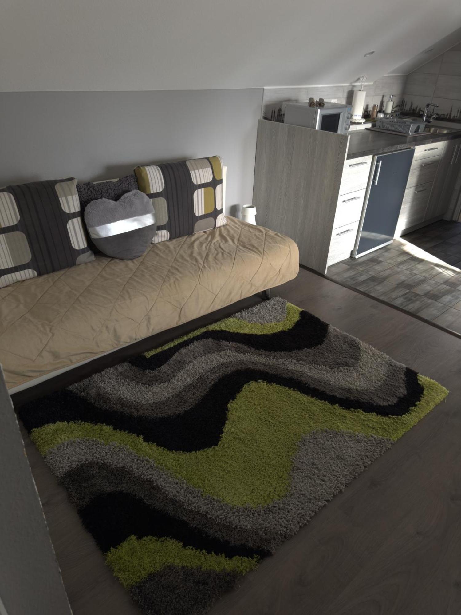 Rózsa Apartman Alsóörs Habitación foto
