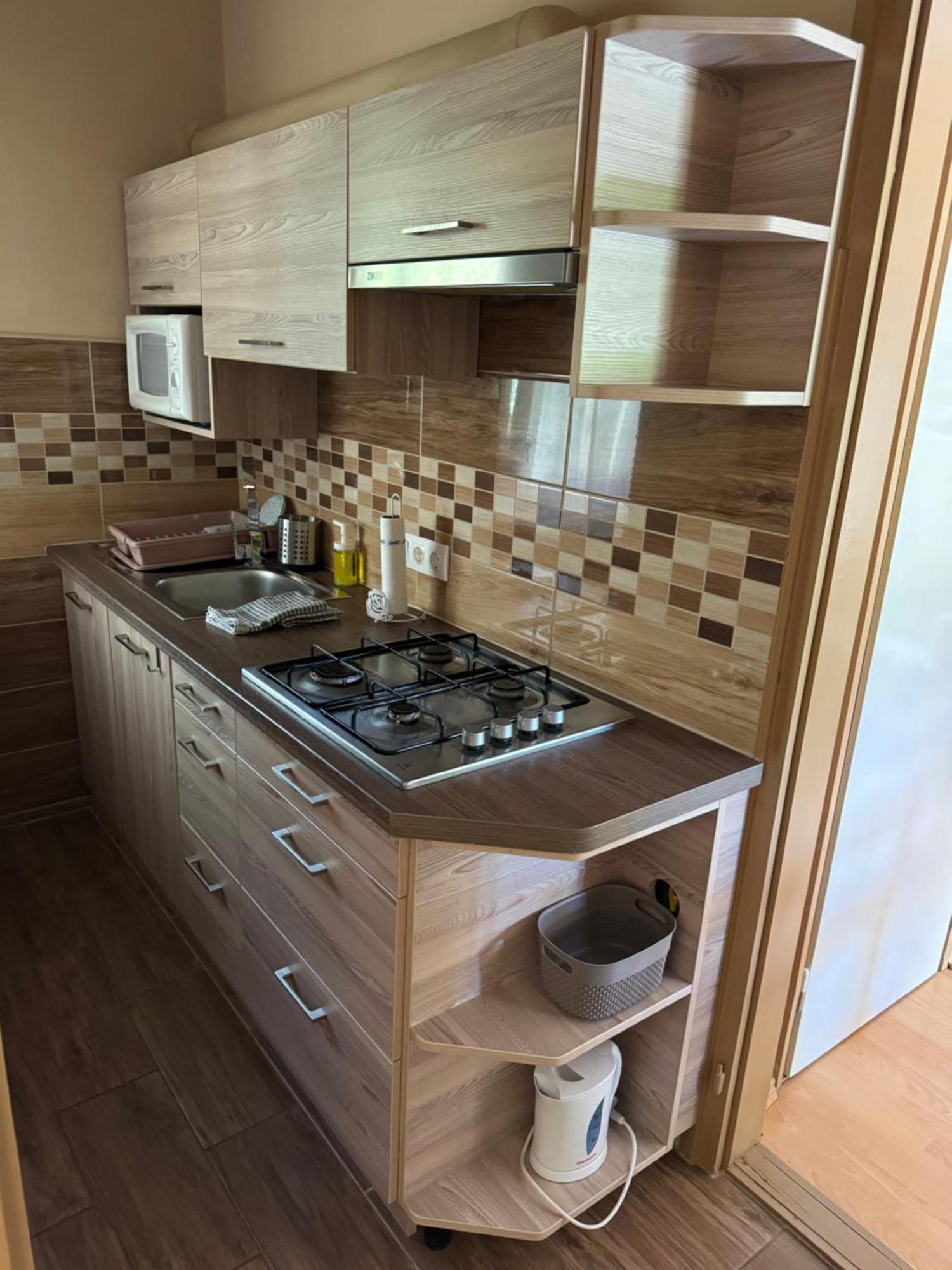Rózsa Apartman Alsóörs Exterior foto